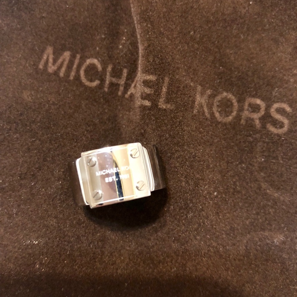 Michael Kors silver ring